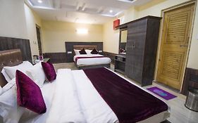 Ayushkama Cottage #Naddi Sunset Point#Free Parking#Cricket Stadium8 Km#Mcleodganj 2 Km- Bhagsunag 4 Km